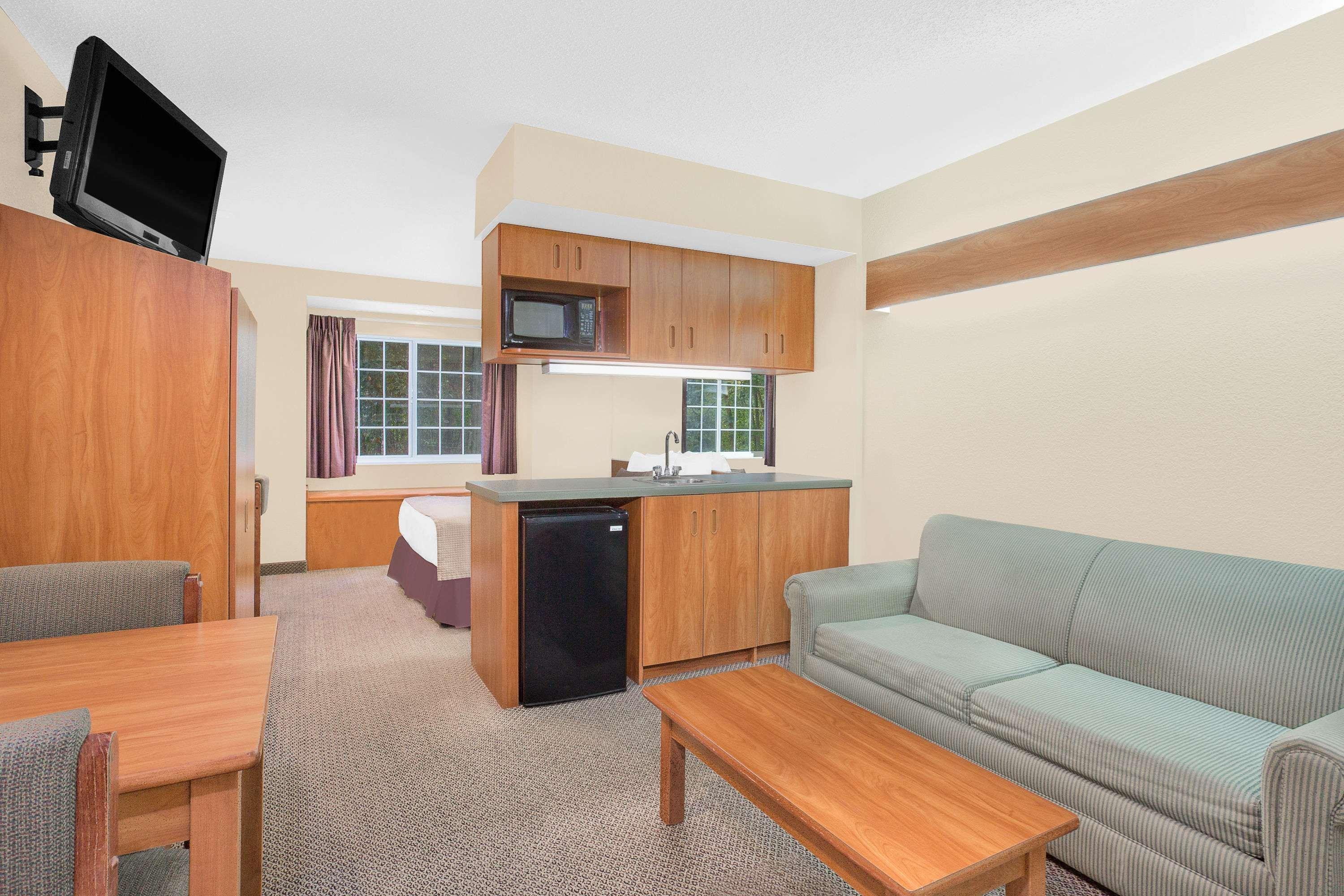 Microtel Inn & Suites Beckley East Εξωτερικό φωτογραφία