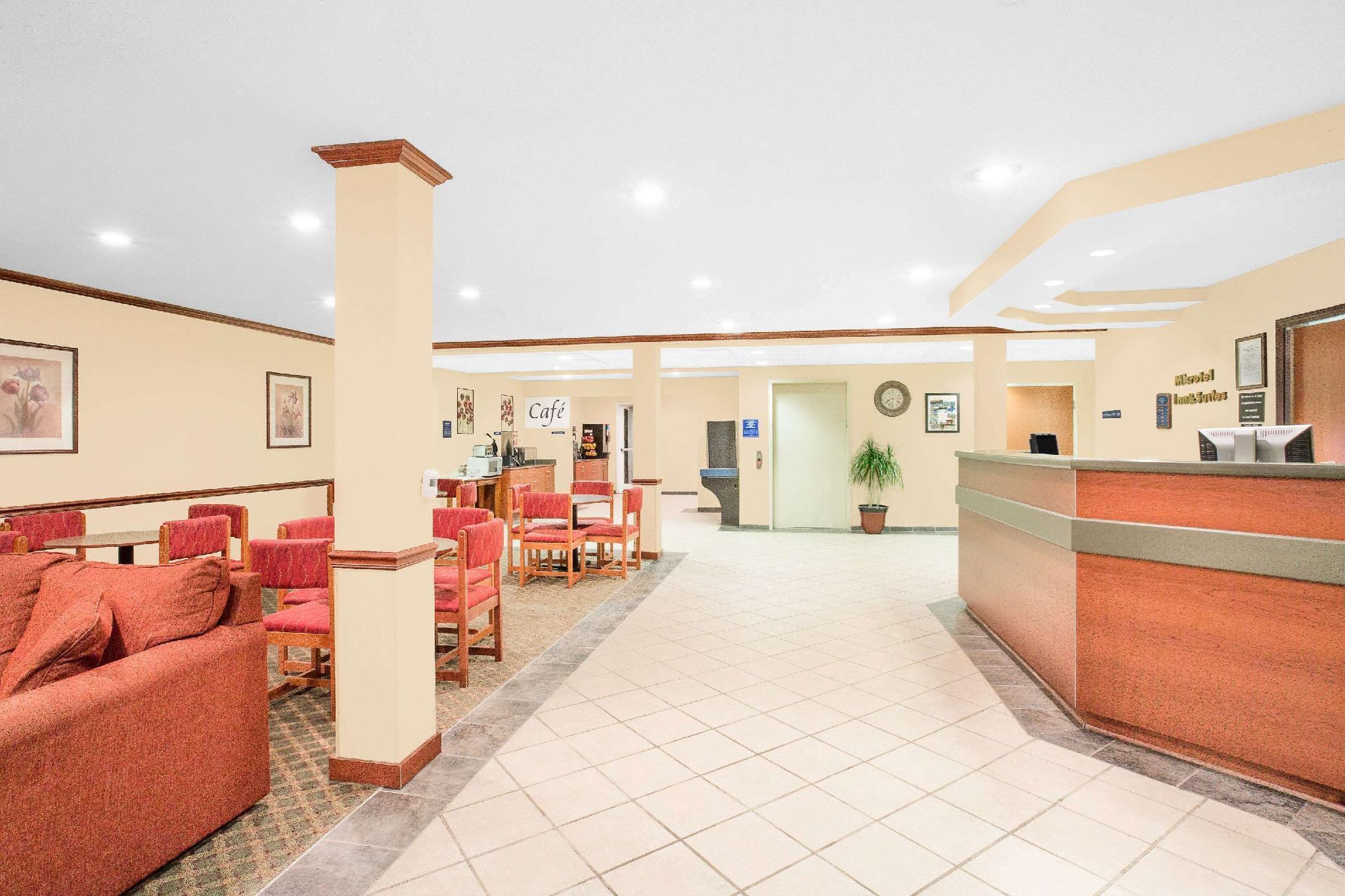 Microtel Inn & Suites Beckley East Εξωτερικό φωτογραφία